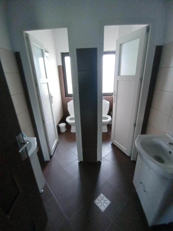 Vila Rem Bran  Buitenkant foto