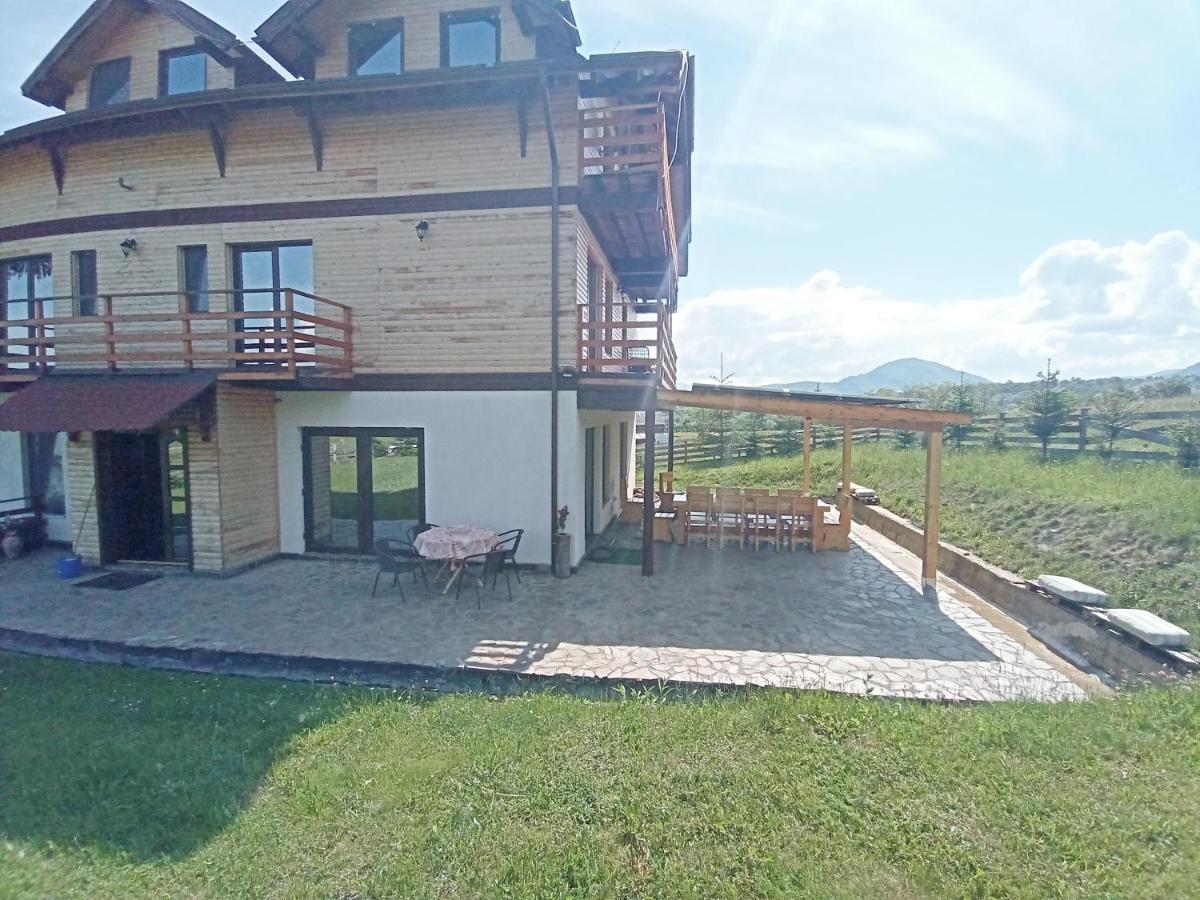 Vila Rem Bran  Buitenkant foto
